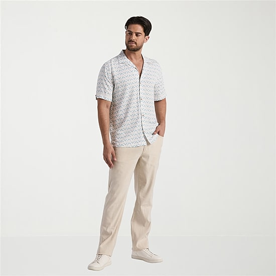Cubavera Mens Short Sleeve Classic Fit Button-Down Shirt