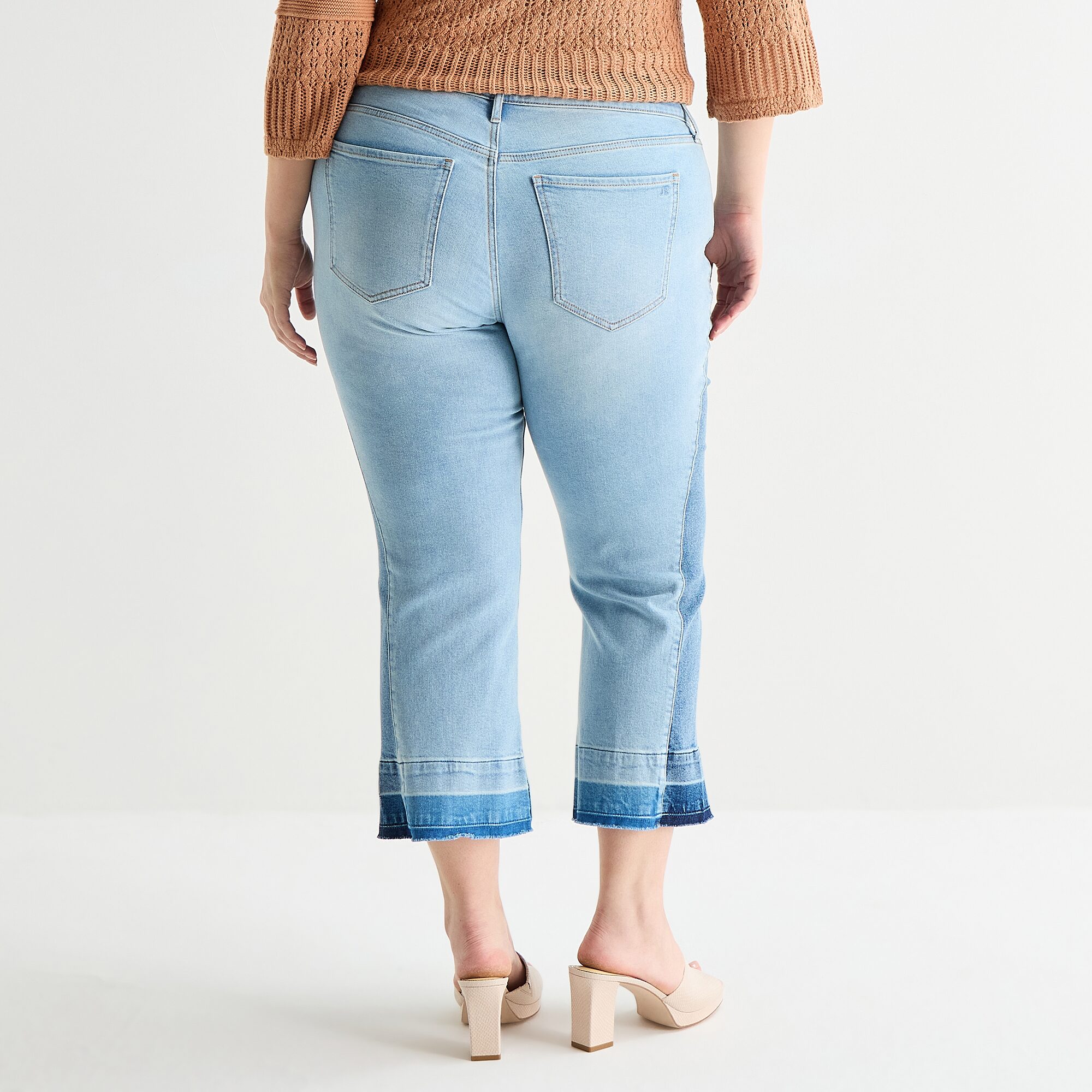 JS Jessica Simpson Womens - Plus High Rise Flare Leg Jean
