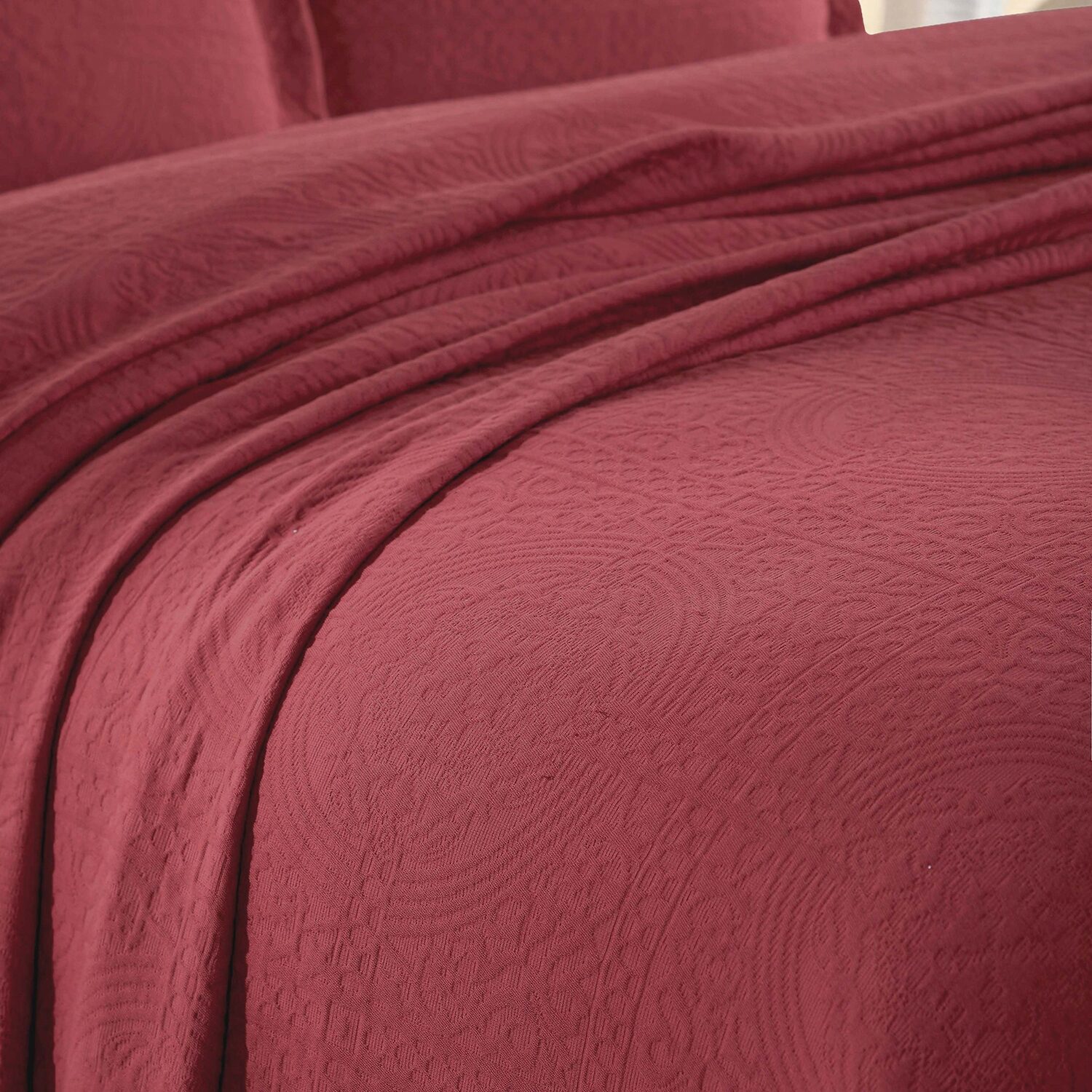 SUPERIOR® Fleur De Lis Matelasse French Pattern Jacquard Bedspread