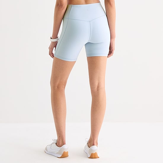 Xersion EverContour+ Womens 6" High Rise Quick Dry Bike Short