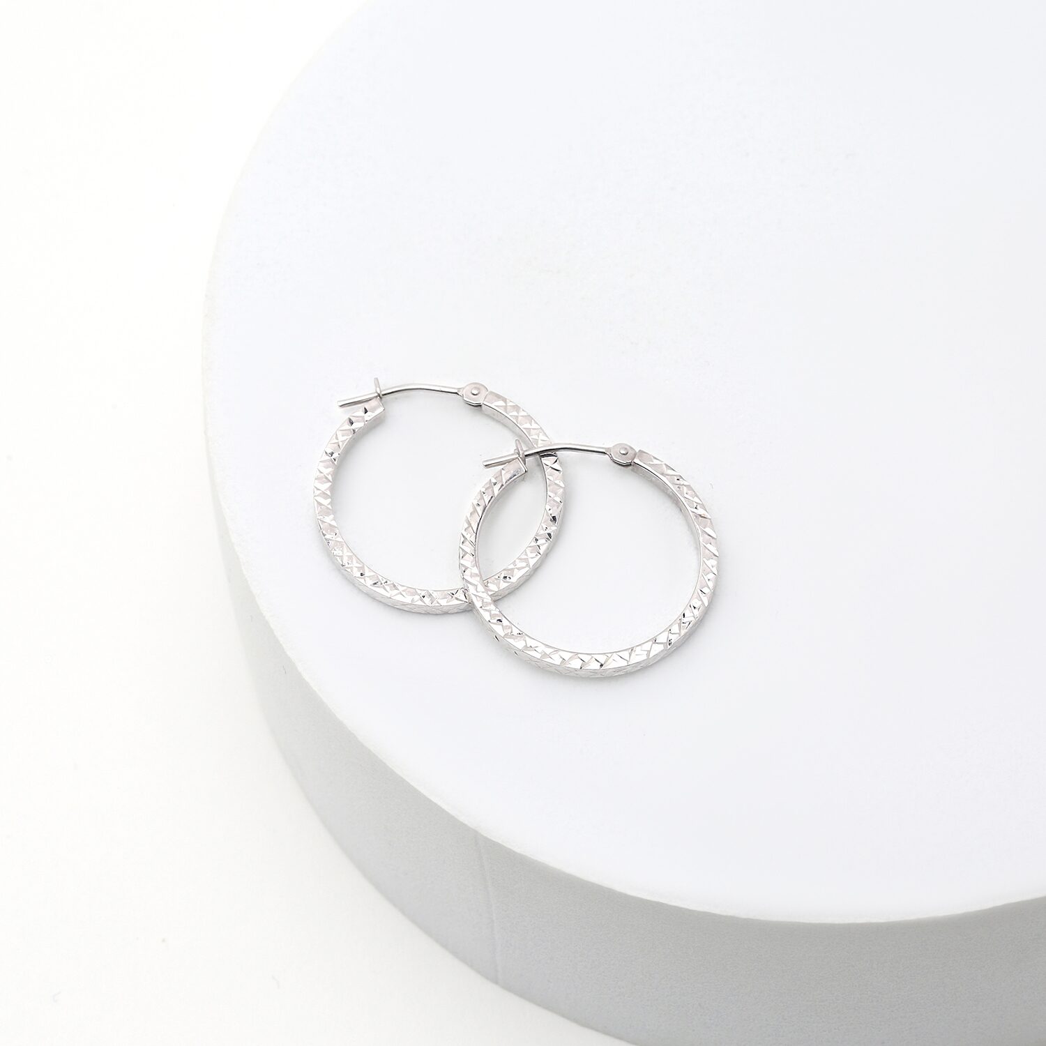 14K Gold Square-Cut Hoop Earrings