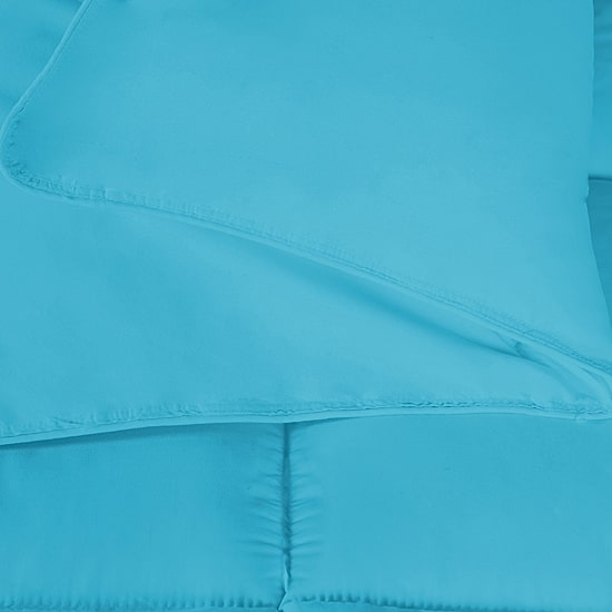 SUPERIOR® Solid All Season Plush Microfiber Down Alternative Hypoallergenic Comforter