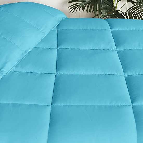 SUPERIOR® Solid All Season Plush Microfiber Down Alternative Hypoallergenic Comforter