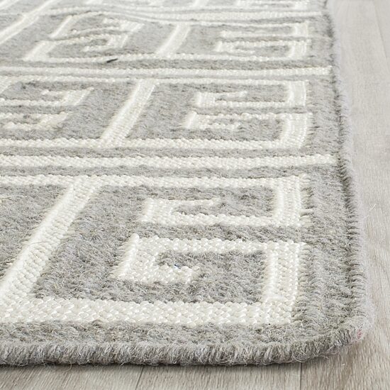 Safavieh Zarif Hand Woven Flat Weave Area Rug