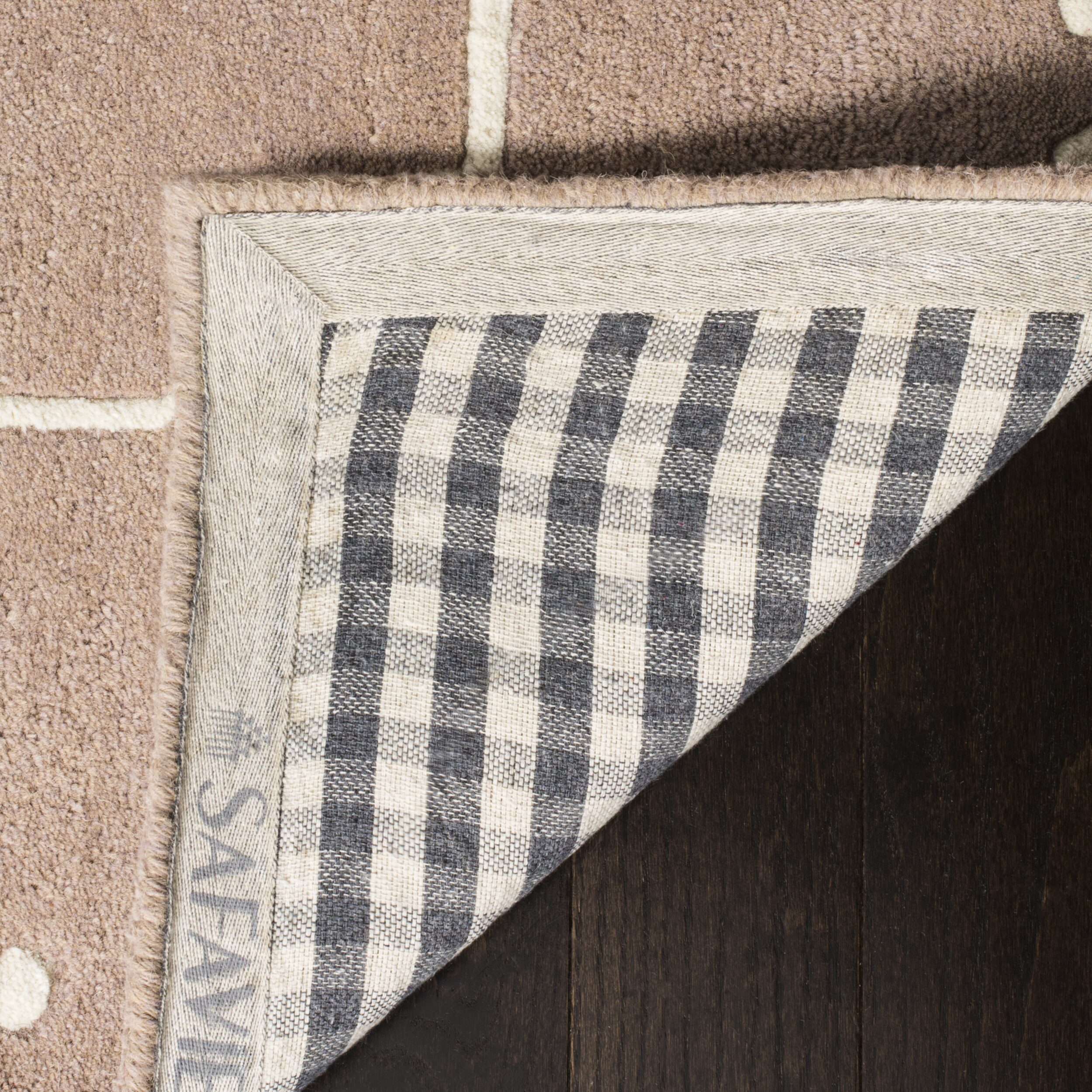 Safavieh Fernando Hand Tufted Area Rug