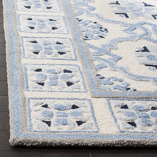 Safavieh Garret Hand Tufted Area Rug