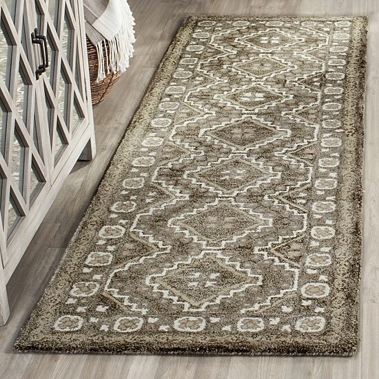 Safavieh Idella Hand Tufted Area Rug