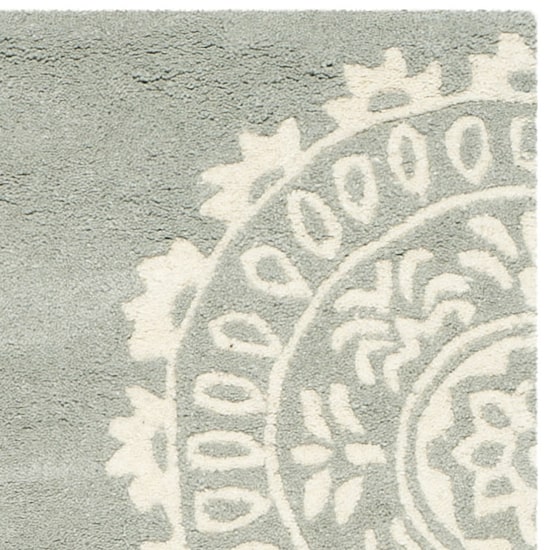 Safavieh Callista Hand Tufted Area Rug