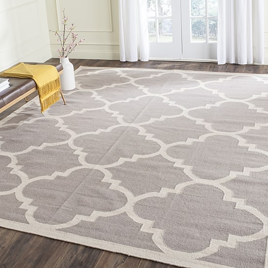 Safavieh Candis Hand Woven Flat Weave Area Rug