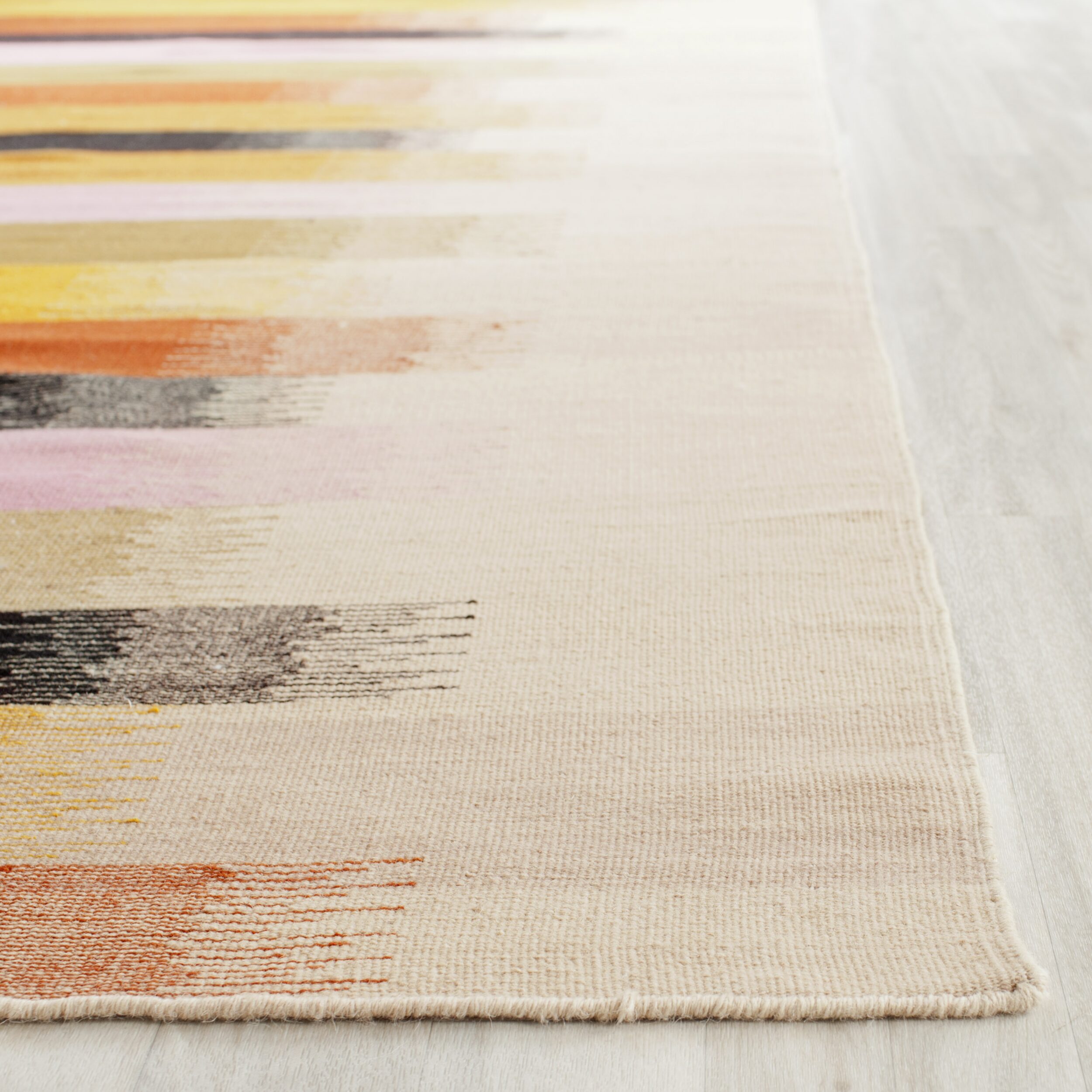 Safavieh Hunter Hand Woven Flat Weave Area Rug