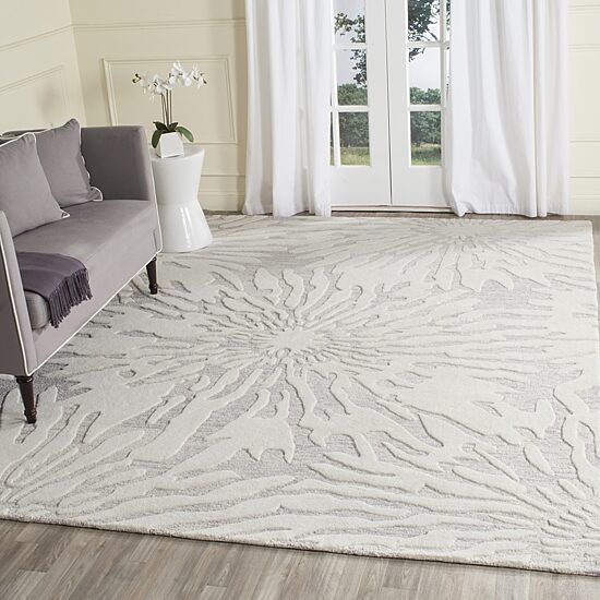 Safavieh Edweena Hand Tufted Area Rug