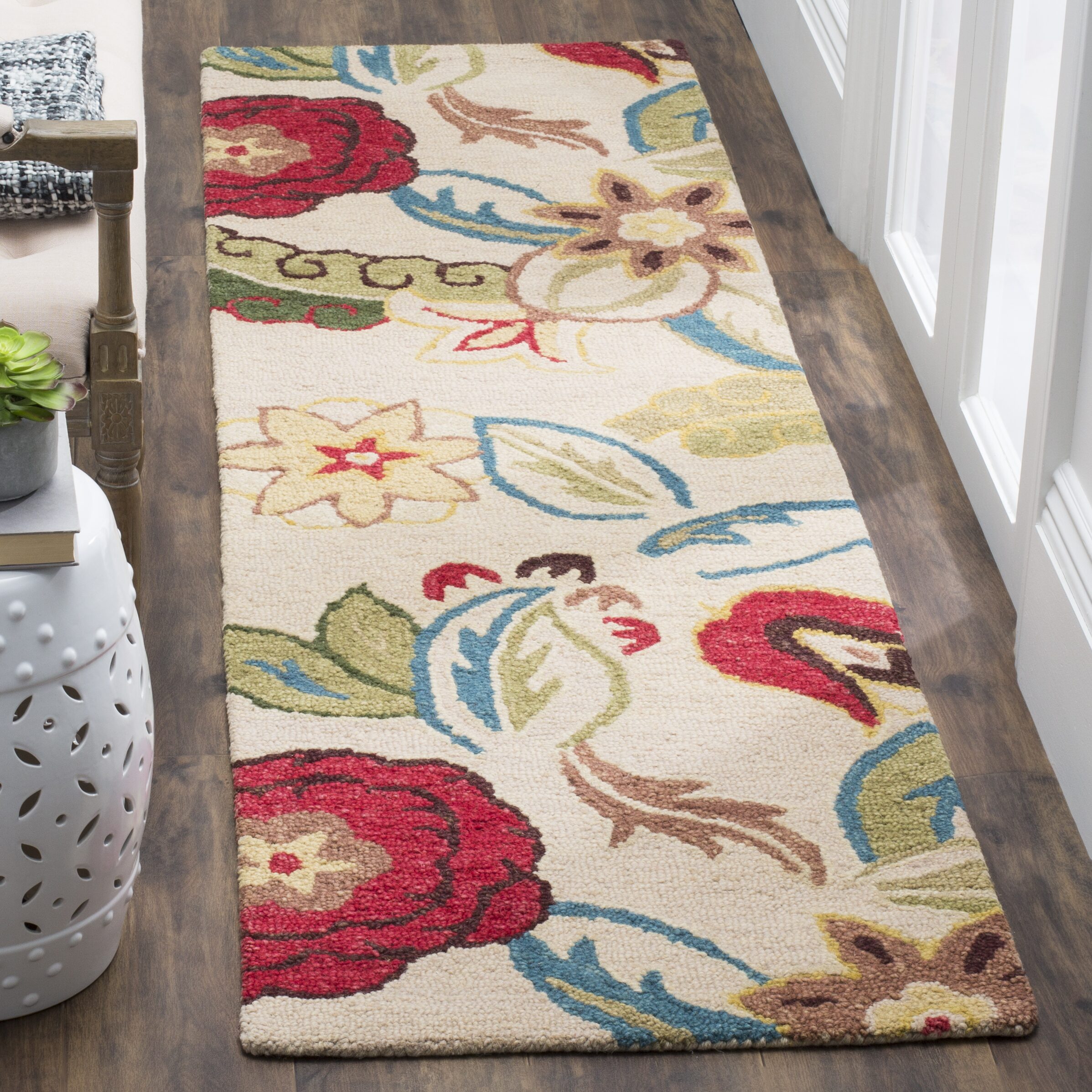 Safavieh Malena Hand Hooked Area Rug