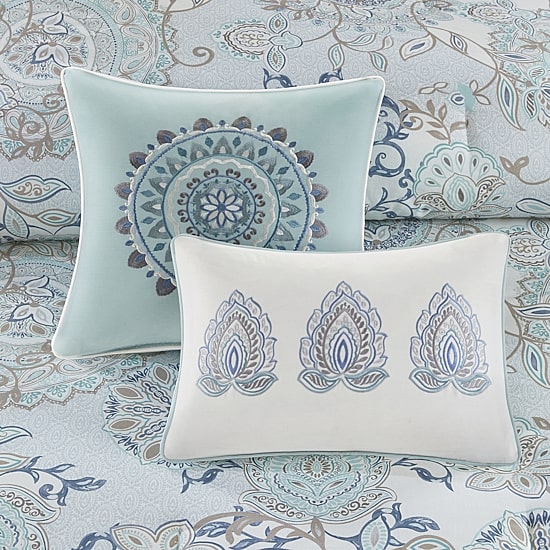 Madison Park Loleta 8-pc. Midweight REVERSIBLE Comforter Set