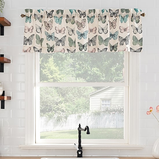 No 918 Magdalena Rod Pocket Tailored Valance