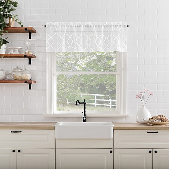 No 918 Allerton Embroidered Trellis 2-pc. Rod Pocket Window Tier