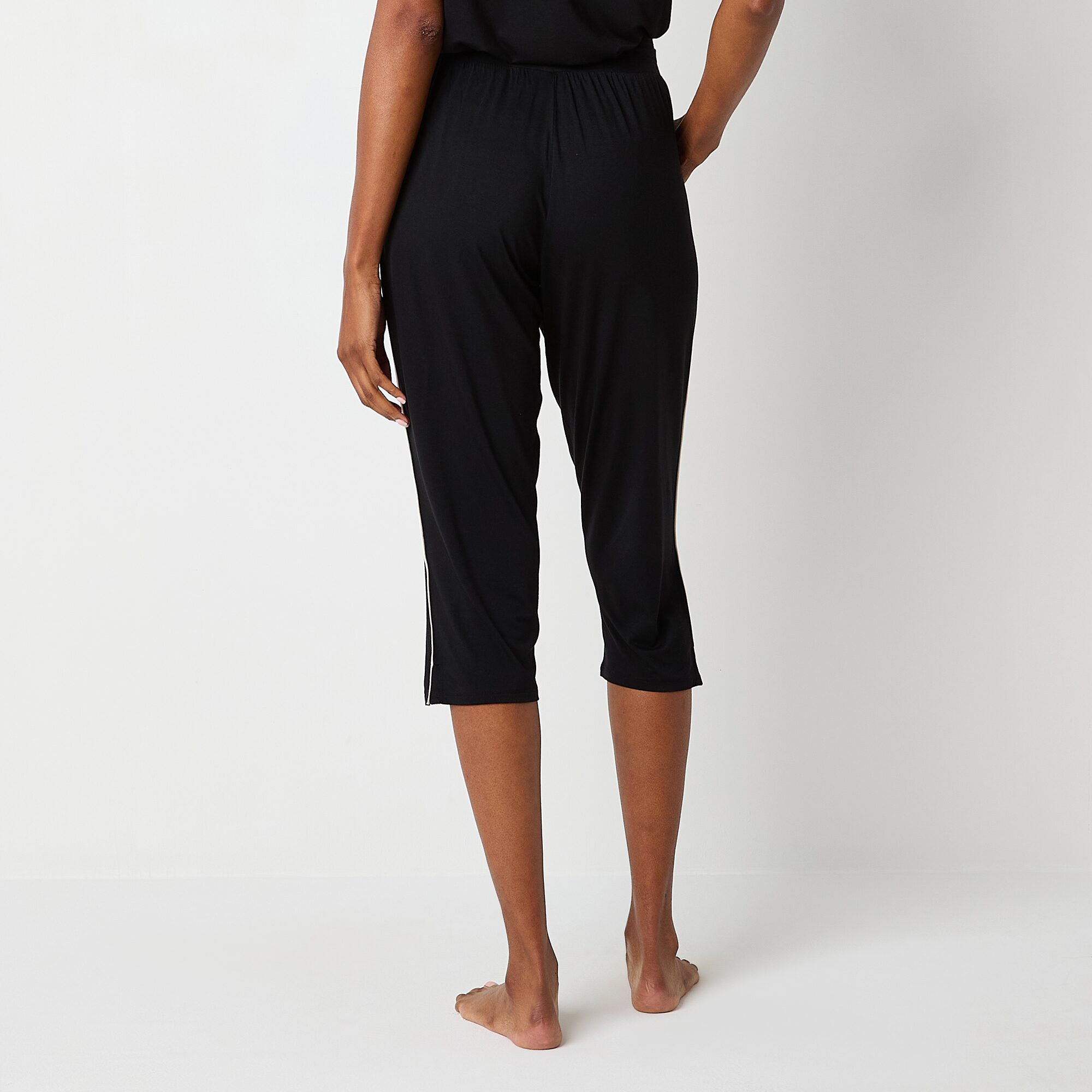 Liz Claiborne Cool and Calm Womens Pajama Capri Pant