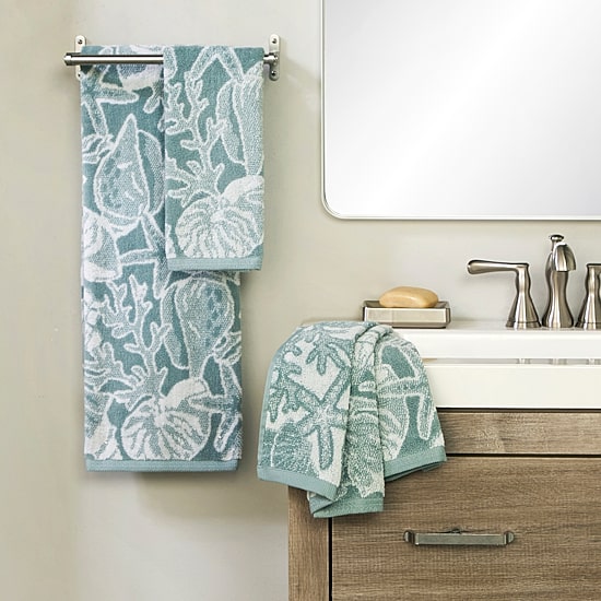 Saturday Knight South Seas Shell Embellished Jacquard Bath Towel