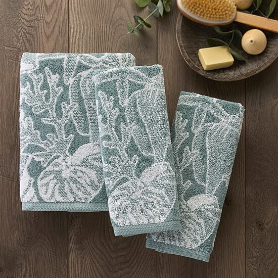 Saturday Knight South Seas Shell 2-pc. Embellished Beach + Nautical Hand Towel