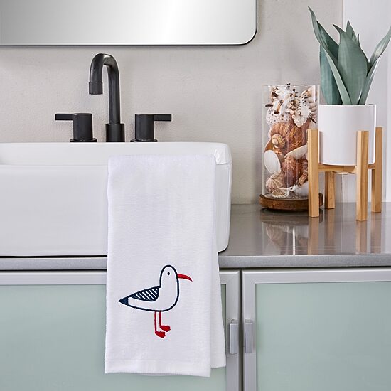 Saturday Knight Seagull Portrait 2-pc. Birds Hand Towel