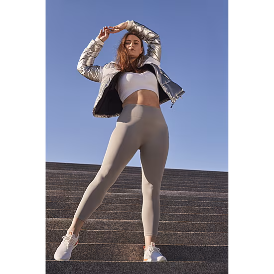 Sports Illustrated Womens Seamless Moisture Wicking Mid Rise 28" 7/8 Ankle Legging