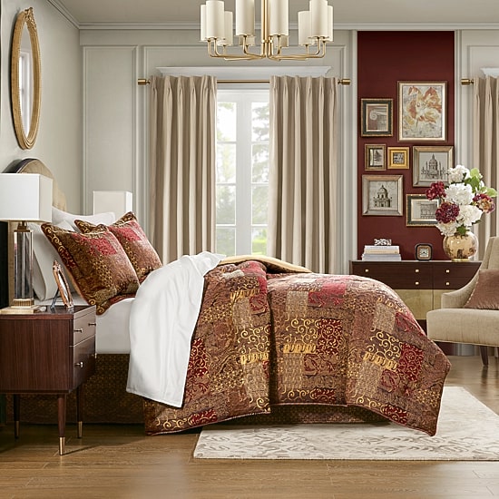 Croscill Galleria 4-pc. Midweight Comforter Set