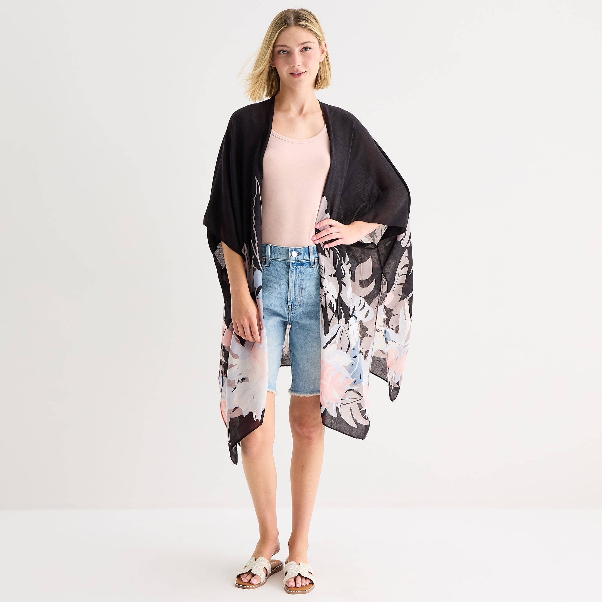 a.n.a Border Wrap