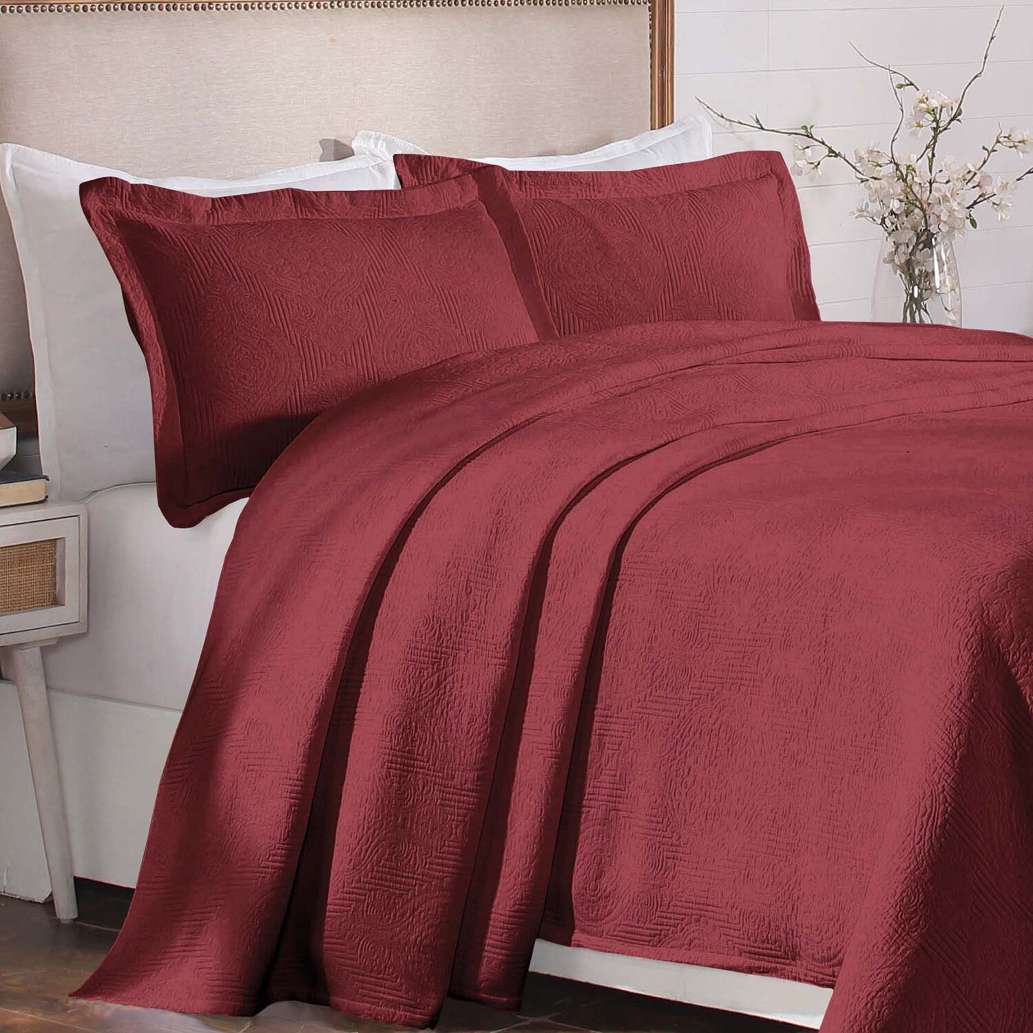 SUPERIOR® Victory Medallion Matelasse Traditional 3-pc. Floral Easy Care Bedspread Set