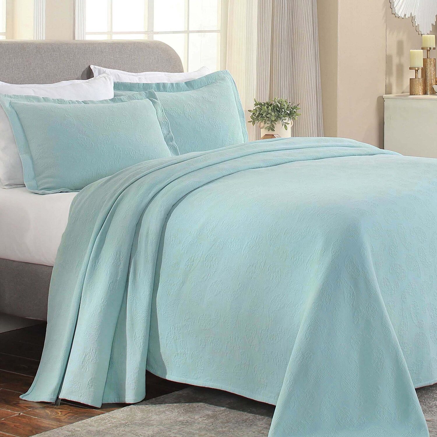 SUPERIOR® Paisley Lightweight Cotton Boho Print Bedspread
