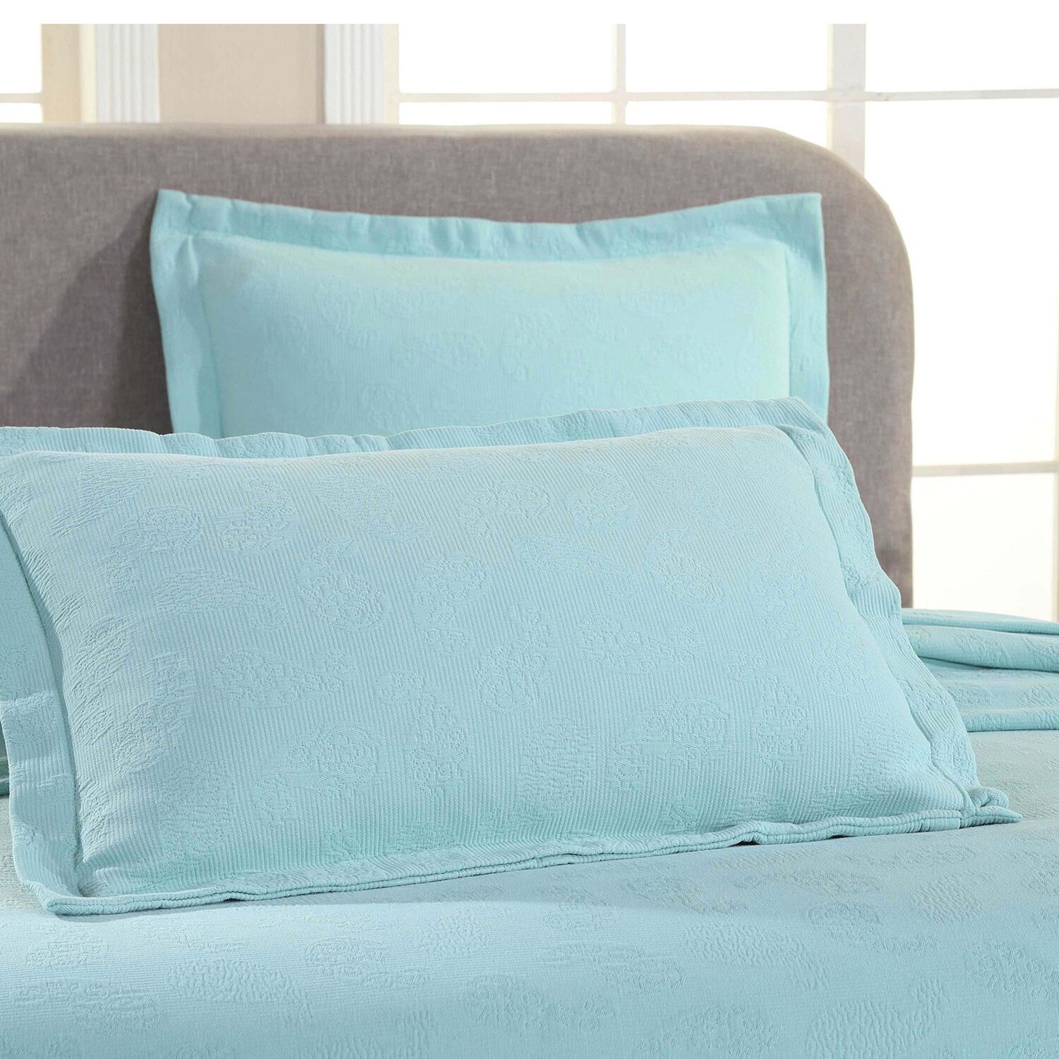 SUPERIOR® Paisley Lightweight Cotton Boho Print Bedspread