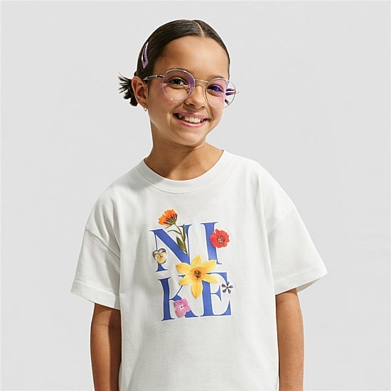 Nike Big Kid Girls Crew Neck Short Sleeve Regular Fit Graphic T-Shirt