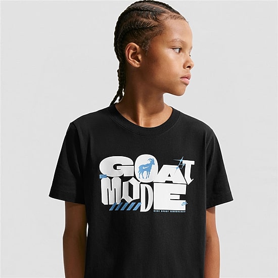 Nike Big Kid Unisex Crew Neck Short Sleeve Regular Fit Graphic T-Shirt