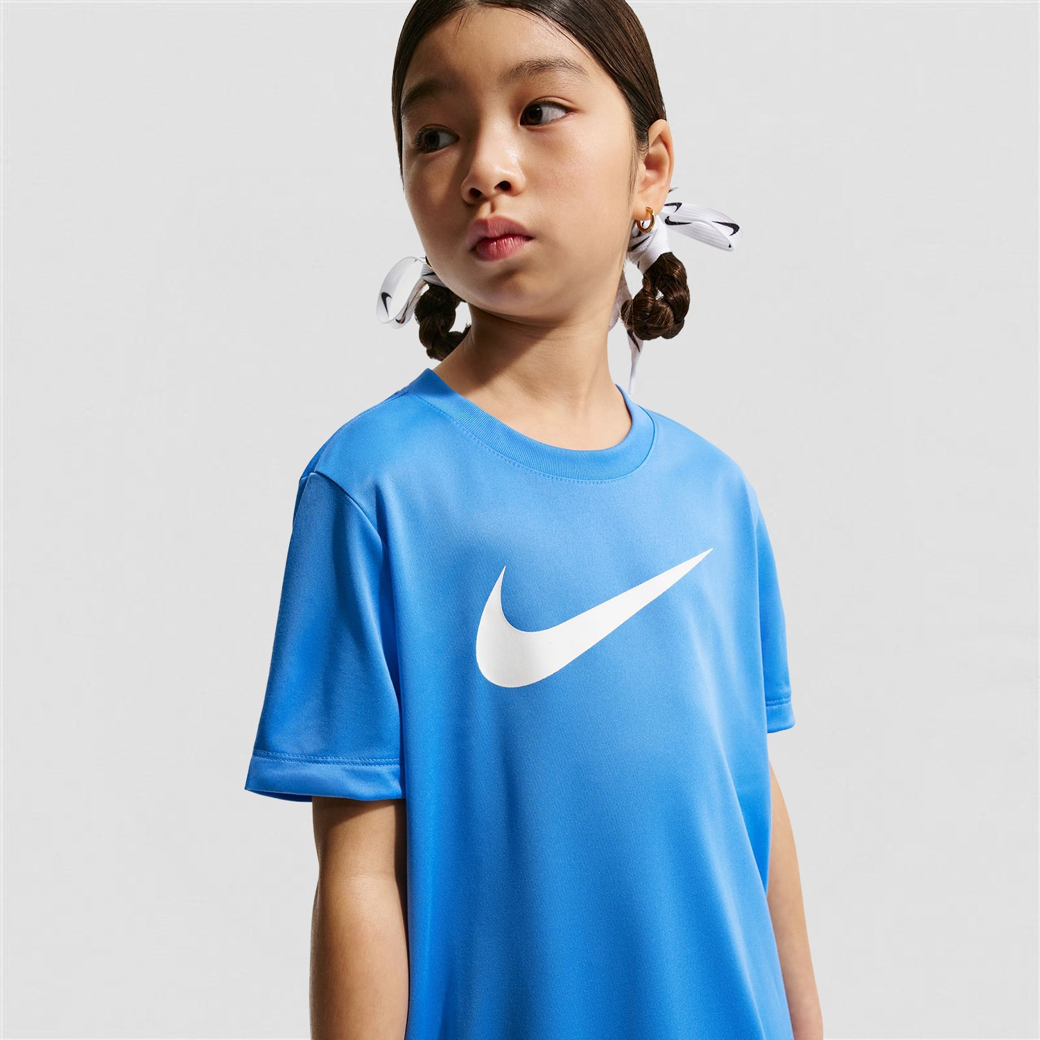 Nike Dri-Fit Swoosh Unisex Crew Neck Short Sleeve Regular Fit Graphic T-Shirt