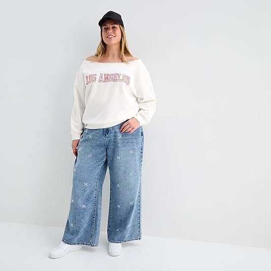 Forever 21 Womens Juniors Plus Boat Neck Long Sleeve Sweatshirt
