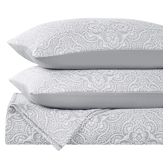 SUPERIOR® Enzy Floral Matelassé Textured Woven Bedspread with Shams