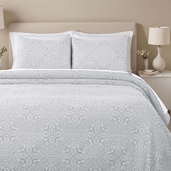 SUPERIOR® Enzy Floral Matelassé Textured Woven Bedspread with Shams