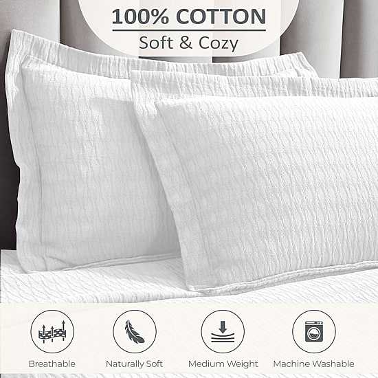 SUPERIOR® Calvert Cotton Lattice Geometric Jacquard Bedspread