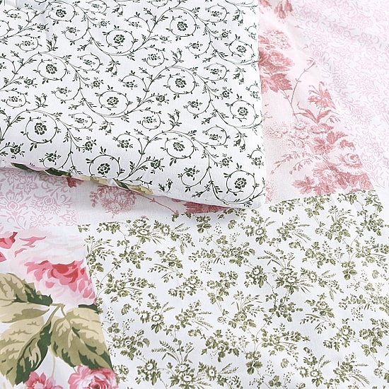 Laura Ashley Ailyn Floral Midweight Comforter