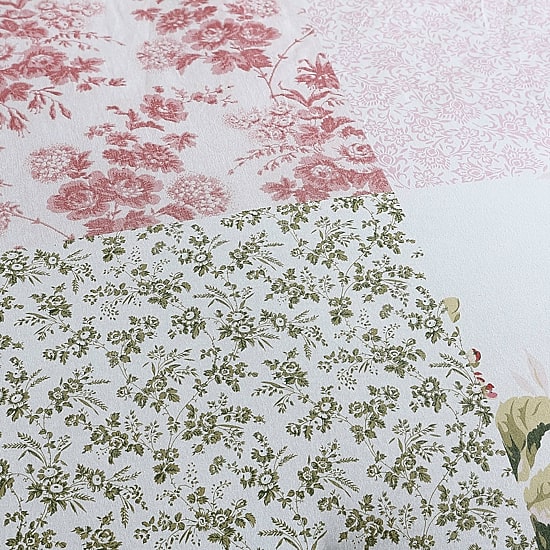 Laura Ashley Ailyn Floral Midweight Comforter