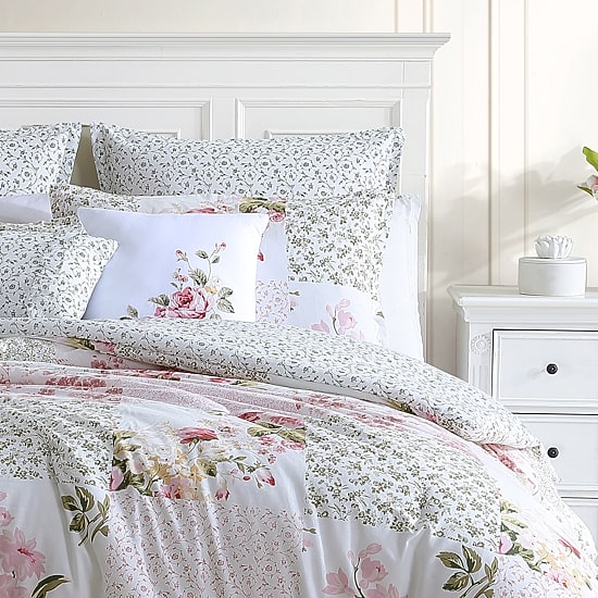 Laura Ashley Ailyn Floral Midweight Comforter