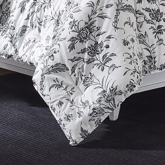 Laura Ashley Amberley Floral Midweight Comforter