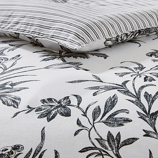 Laura Ashley Amberley Floral Midweight Comforter
