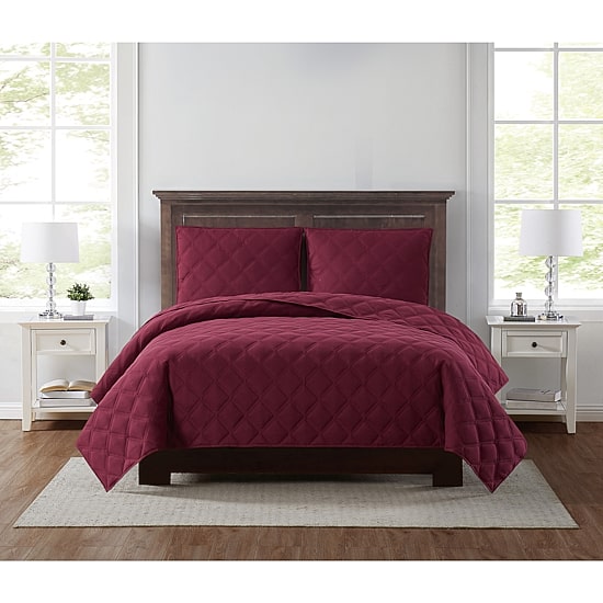 Truly Soft Everyday 3D Puff Solid Quilt Set