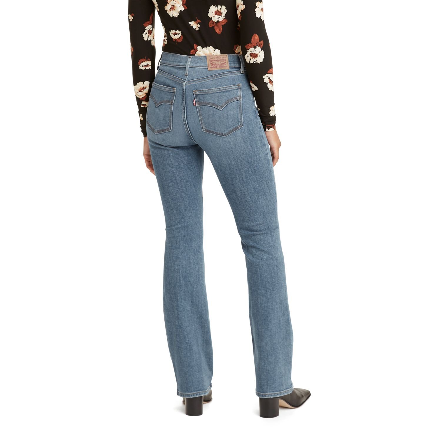 Levi's® Classic Womens Mid Rise Stretch Fabric Relaxed Fit Bootcut Jean