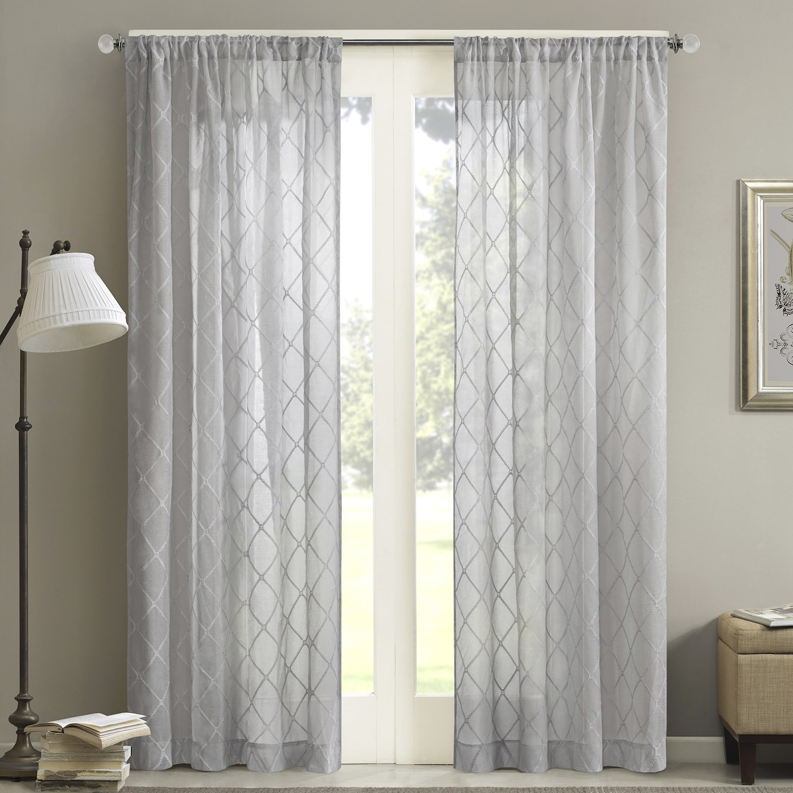 Madison Park Iris Diamond Rod Pocket Sheer Single Curtain Panel