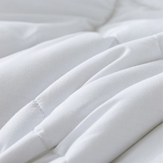 Waverly Midweight Comforter