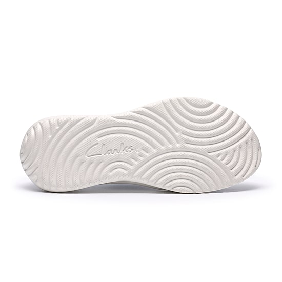 Clarks Solevana Knit Cloudsteppers Womens Round Closed Toe Slip-On Shoe
