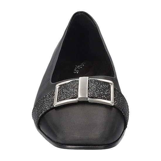 Easy Street Keely Womens Square Closed Toe Slip-On Shoe