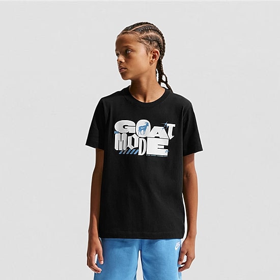 Nike Big Kid Unisex Crew Neck Short Sleeve Regular Fit Graphic T-Shirt