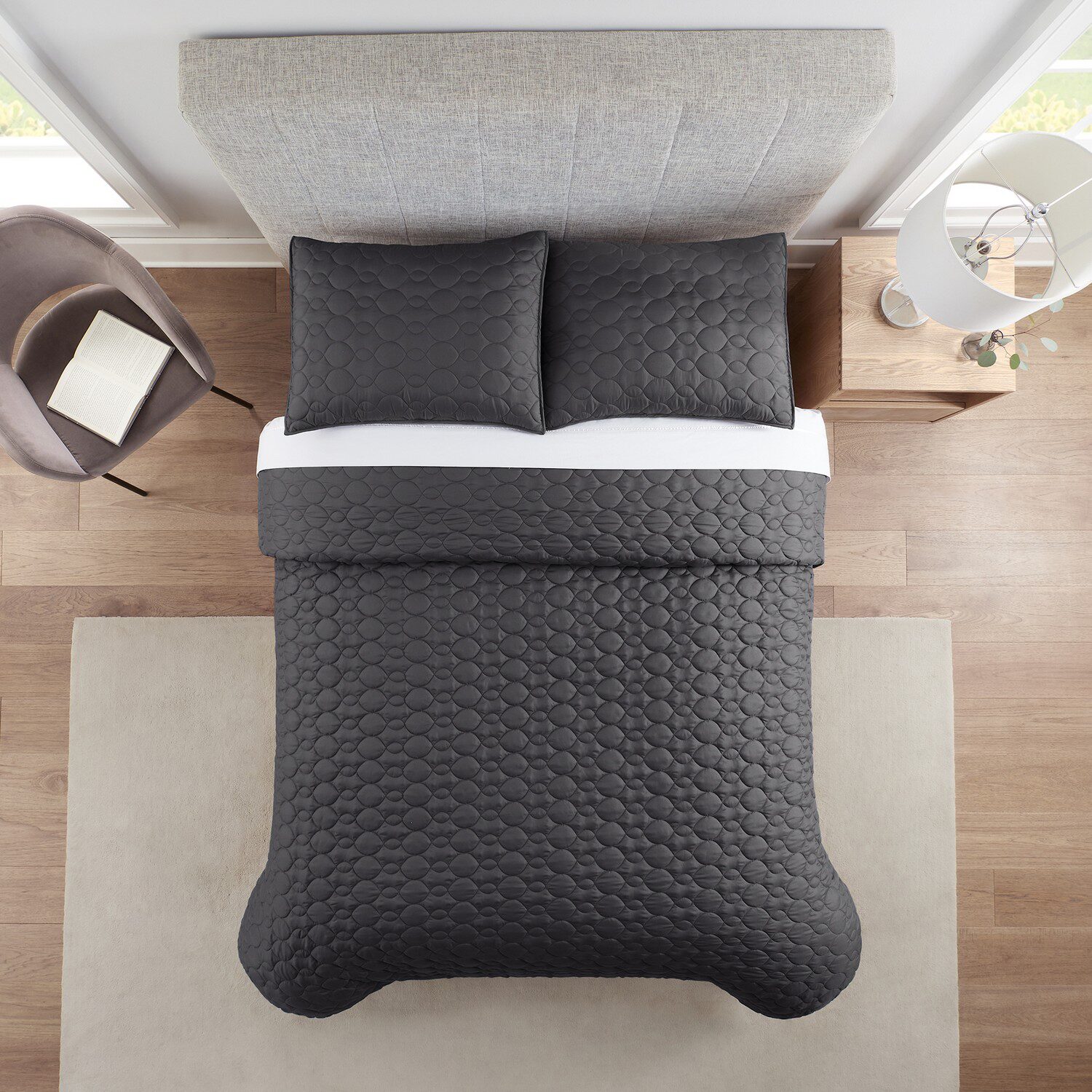 Serta® Solid Quilt Set