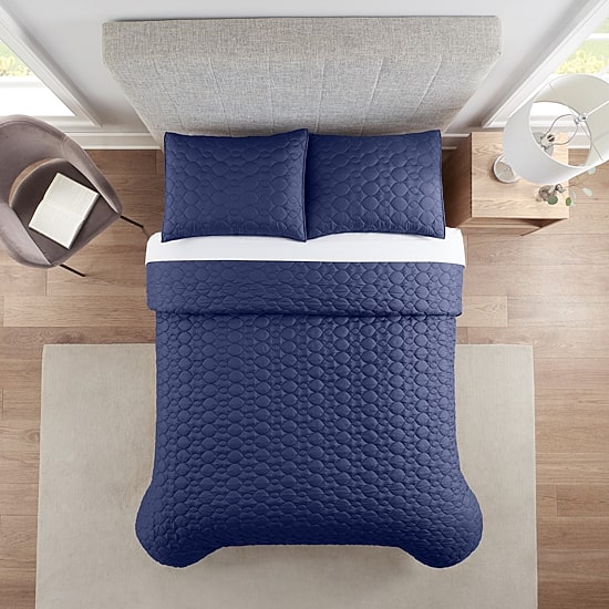 Serta® Solid Quilt Set